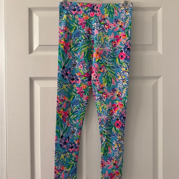 Lilly Pulitzer Girls' Maia Legging Amalfi Blue Alligator Isle - Picture 3 of 4